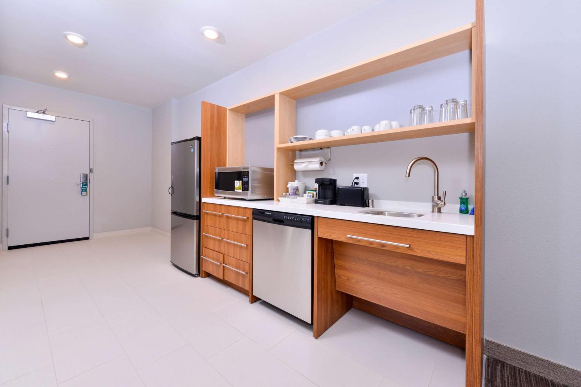 Home2 Suites By Hilton DuPont Buitenkant foto